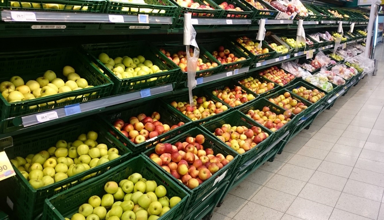 Tesco pledges to cut food waste by 2017