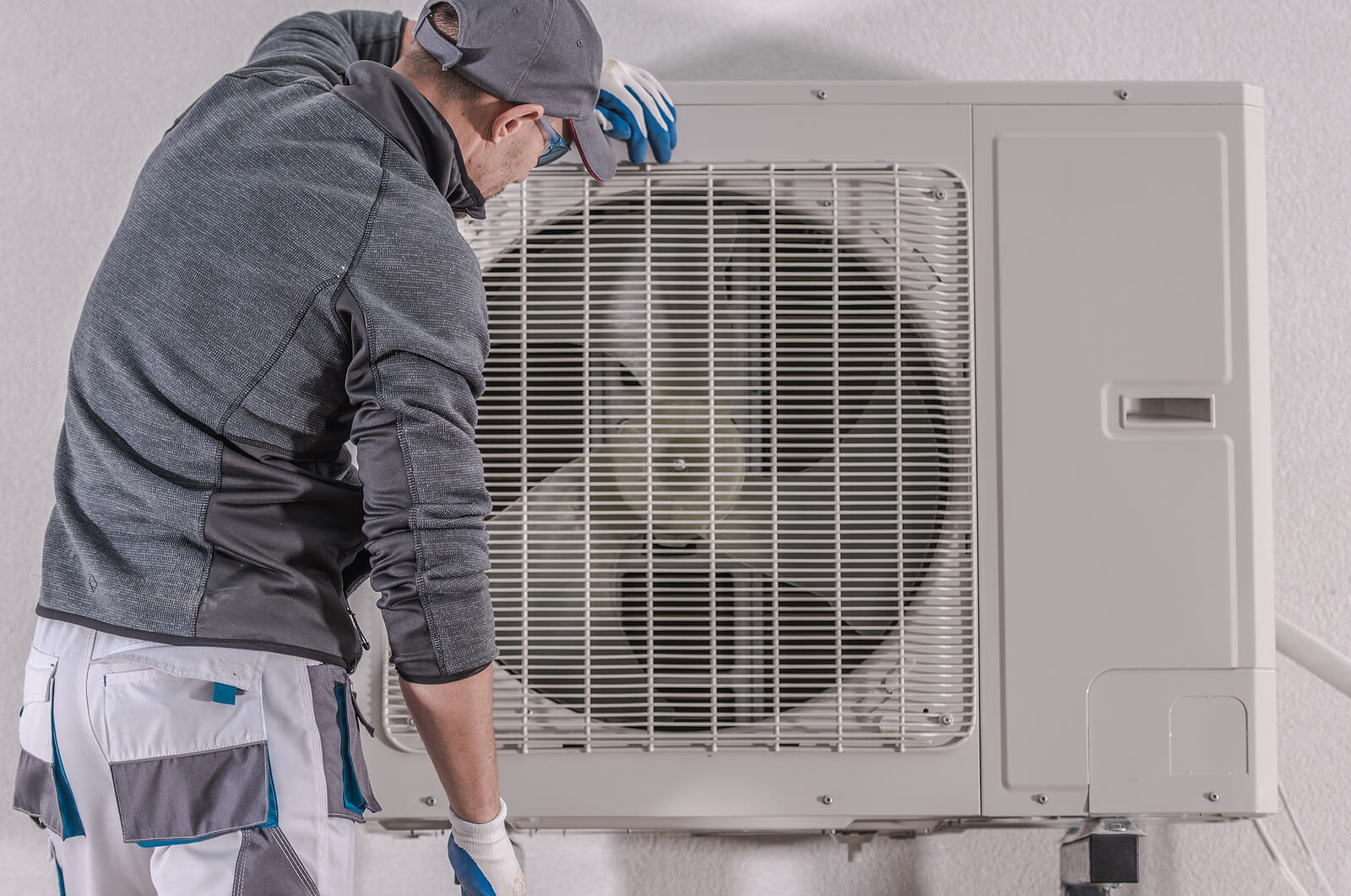 Heat Pump Repair By Technician.